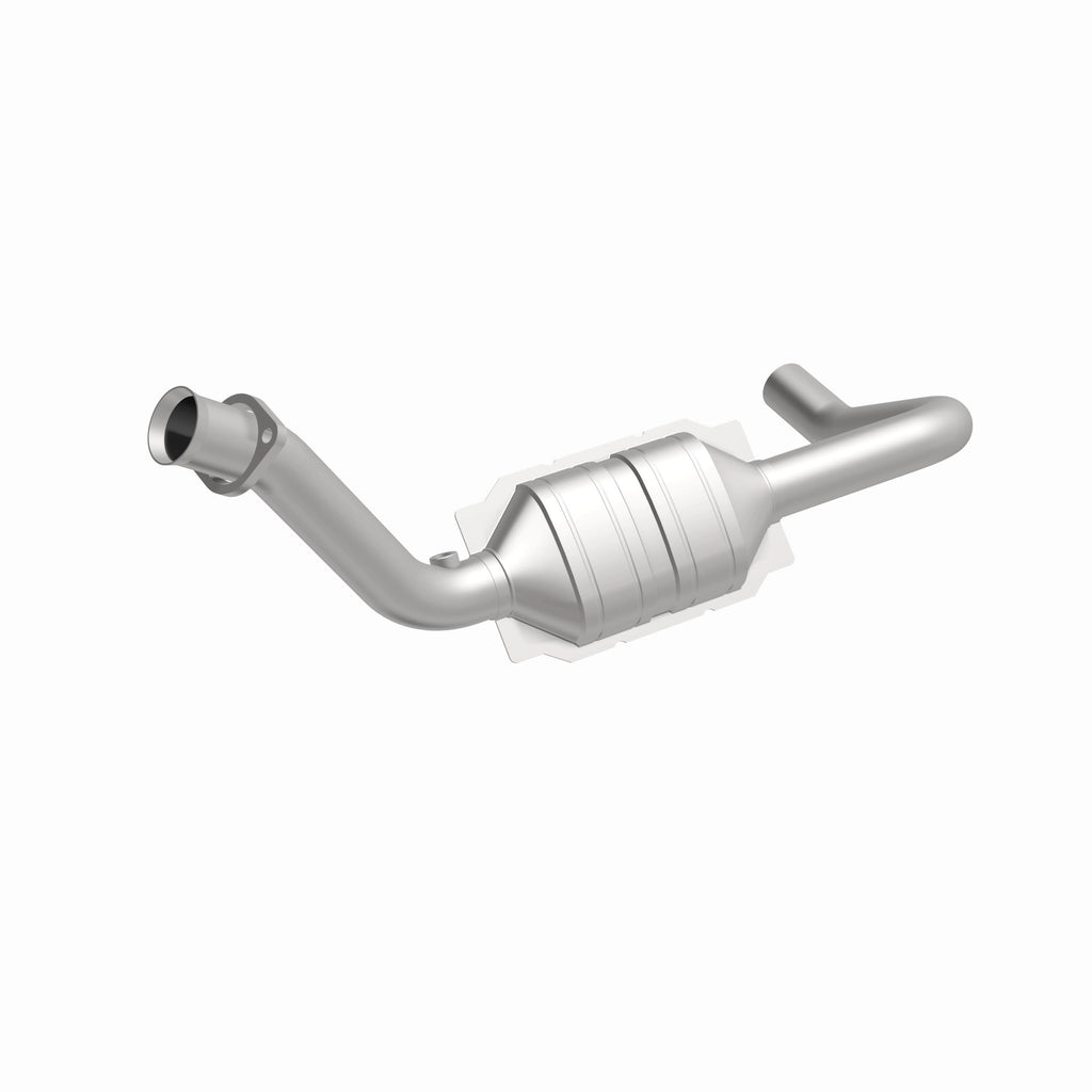 MagnaFlow Exhaust Products 49651 OEM Grade Direct-Fit Catalytic Converter for Select Chrysler Aspen, Dodge Durango
