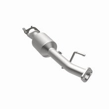 Load image into Gallery viewer, MagnaFlow Exhaust Products 557690 California CARB Direct-Fit Catalytic Converter for Select Nissan NV200