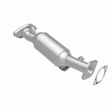 Load image into Gallery viewer, MagnaFlow Exhaust Products 52860 OEM Grade Direct-Fit Catalytic Converter for Select Kia Soul