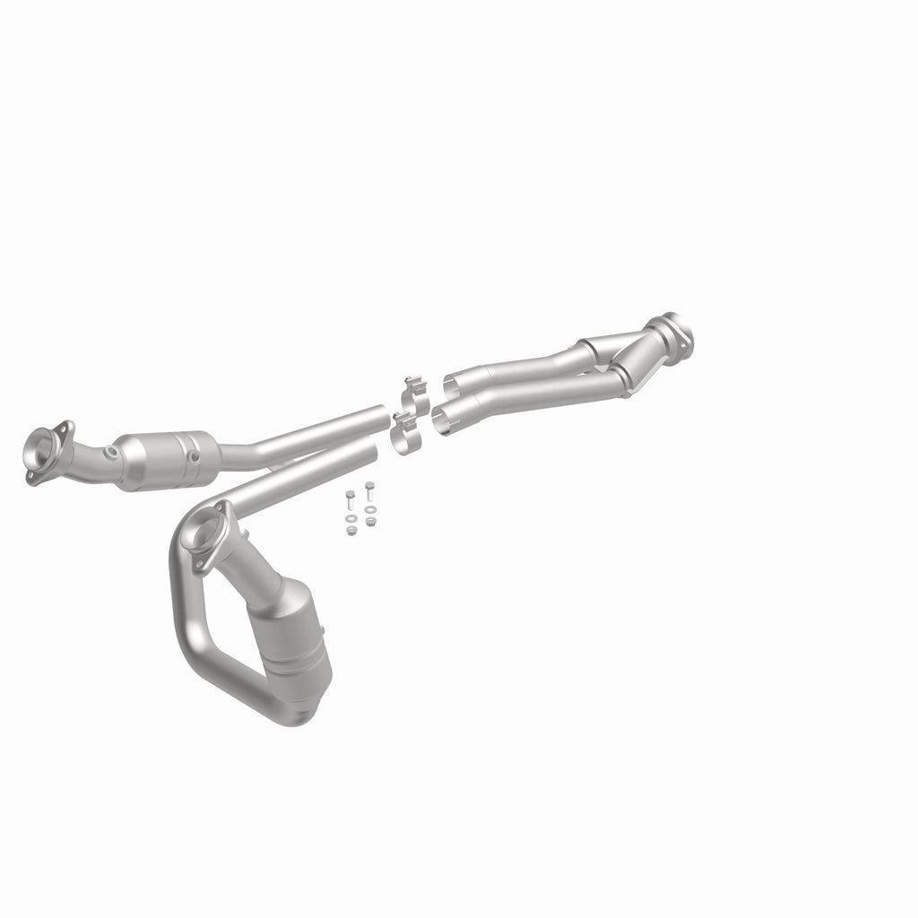MagnaFlow Exhaust Products 52436 OEM Grade Direct-Fit Catalytic Converter for Select Ford Transit-150, Ford Transit-250, Ford Transit-350, Ford Transit-350 HD