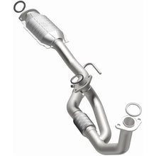 Load image into Gallery viewer, MagnaFlow Exhaust Products 51091 OEM Grade Direct-Fit Catalytic Converter for Select Lexus ES300, Toyota Avalon, Toyota Camry, Toyota Solara