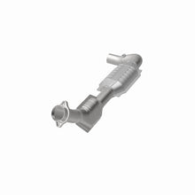 Load image into Gallery viewer, MagnaFlow Exhaust Products 447179 California CARB Direct-Fit Catalytic Converter for Select Ford E-150 Econoline, Ford E-150 Econoline Club Wagon, Ford E-250 Econoline