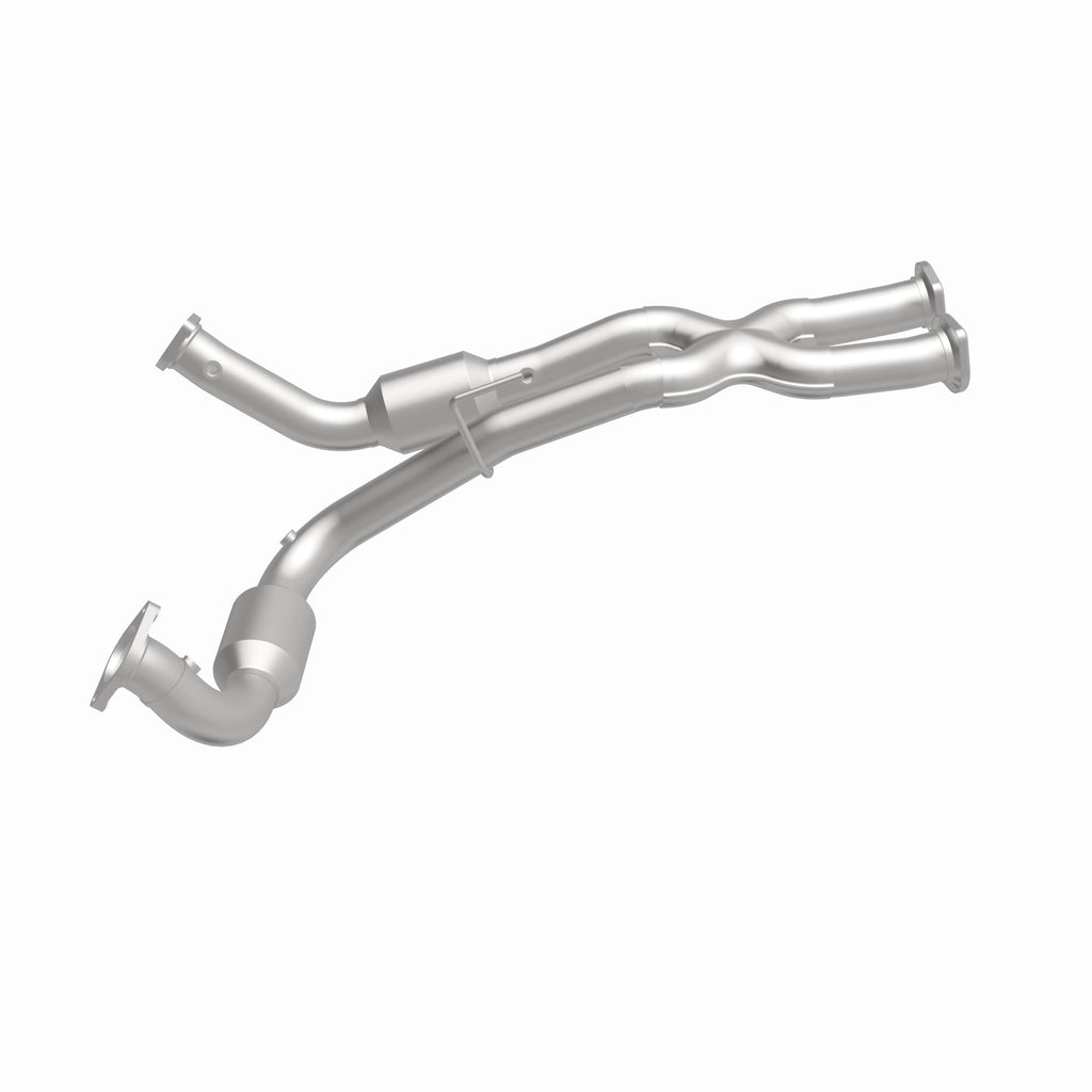 MagnaFlow Exhaust Products 49046 OEM Grade Direct-Fit Catalytic Converter for Select Jeep Grand Cherokee