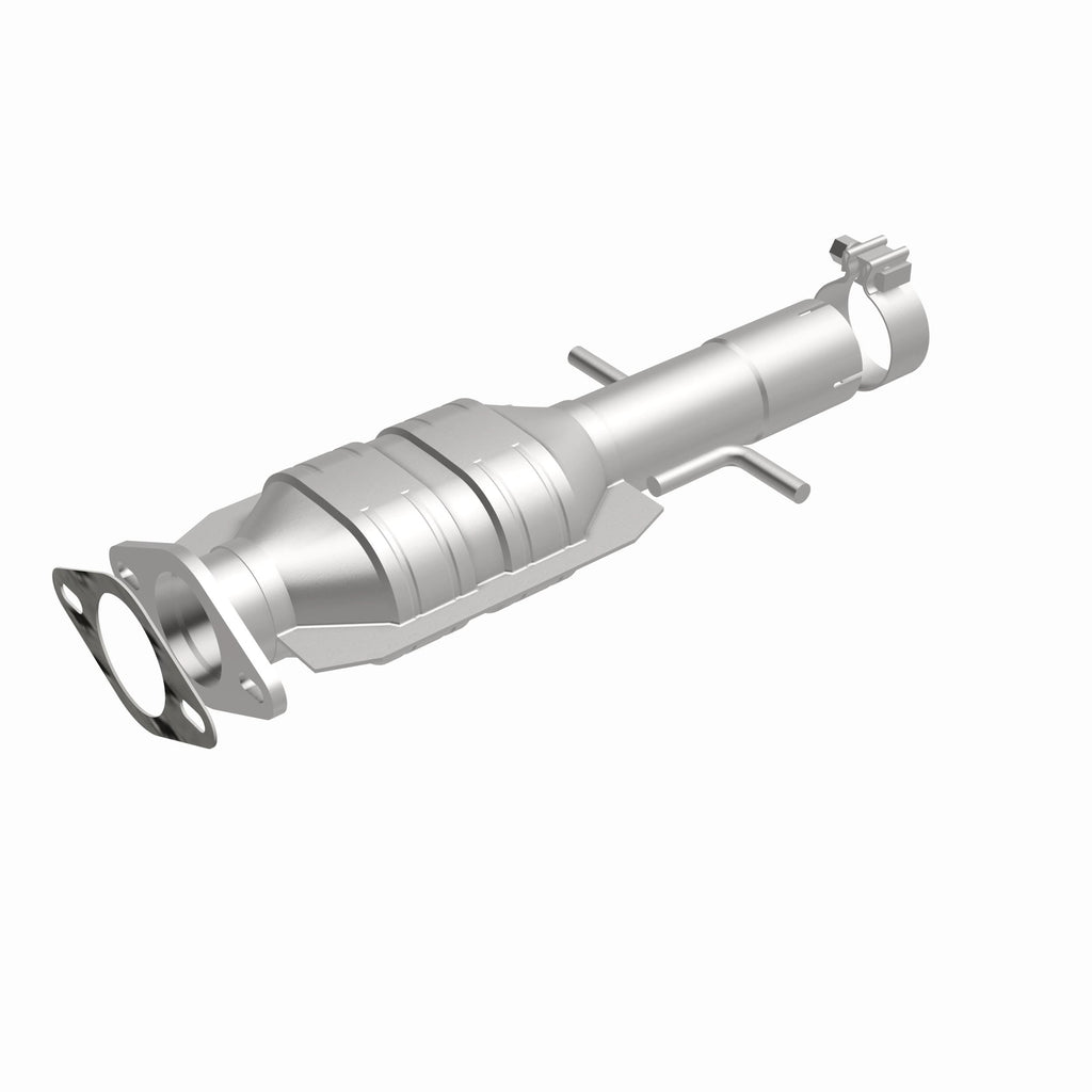 MagnaFlow Exhaust Products 49623 OEM Grade Direct-Fit Catalytic Converter for Select Chevrolet Malibu, Pontiac G6, Saturn Aura