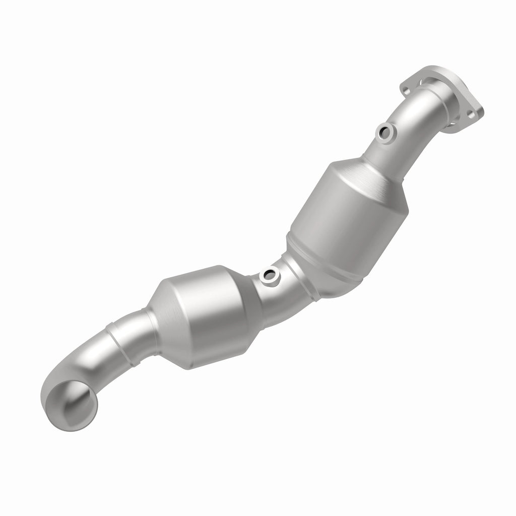 MagnaFlow Exhaust Products 280757 OEM Grade Direct-Fit Catalytic Converter for Select Ford F-150