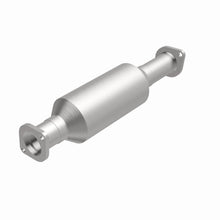 Load image into Gallery viewer, MagnaFlow Exhaust Products 4481877 California CARB Direct-Fit Catalytic Converter for Select Hyundai Sonata