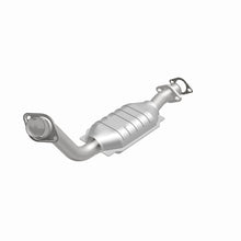Load image into Gallery viewer, MagnaFlow Exhaust Products 93385 Standard Grade Direct-Fit Catalytic Converter for Select Ford Crown Victoria, Lincoln Town Car, Mercury Grand Marquis