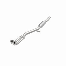 Load image into Gallery viewer, MagnaFlow Exhaust Products 93685 Standard Grade Direct-Fit Catalytic Converter for Select BMW 850CSi, BMW 850Ci, BMW 850i