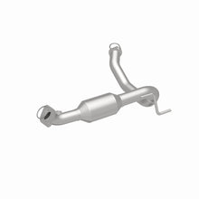 Load image into Gallery viewer, MagnaFlow Exhaust Products 51231 OEM Grade Direct-Fit Catalytic Converter for Select Toyota 4Runner, Toyota FJ Cruiser