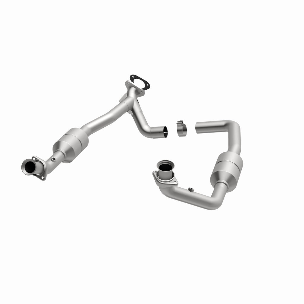 MagnaFlow Exhaust Products 51378 OEM Grade Direct-Fit Catalytic Converter for Select Ford E-150, Ford E-150 Club Wagon, Ford E-150 Econoline, Ford E-150 Econoline Club Wagon, Ford E-250, Ford E-250 Econoline, Ford E-350 Club Wagon, Ford E-350 Econoline