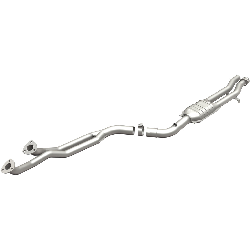 MagnaFlow Exhaust Products 23802 Standard Grade Direct-Fit Catalytic Converter for Select BMW 325i, BMW 325is