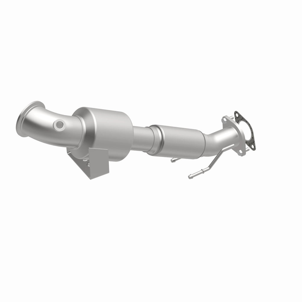 MagnaFlow Exhaust Products 51633 OEM Grade Direct-Fit Catalytic Converter for Select Ford Focus