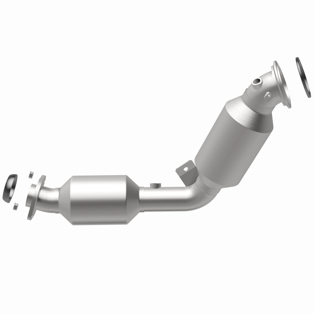 MagnaFlow Exhaust Products 280755 OEM Grade Direct-Fit Catalytic Converter for Select Toyota Sequoia, Toyota Tundra