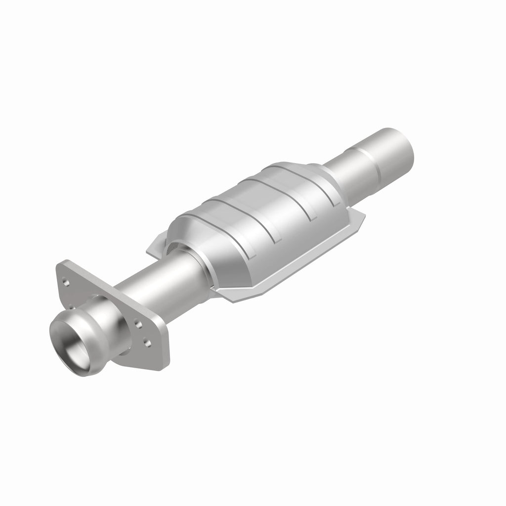 MagnaFlow Exhaust Products 93485 Standard Grade Direct-Fit Catalytic Converter for Select Chevrolet S10 Blazer, GMC Jimmy, Oldsmobile Bravada