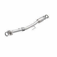 Load image into Gallery viewer, MagnaFlow Exhaust Products 5571523 California CARB Direct-Fit Catalytic Converter for Select Nissan Altima