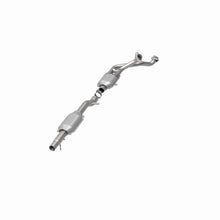 Load image into Gallery viewer, MagnaFlow Exhaust Products 334302 California CARB Direct-Fit Catalytic Converter for Select Ford Bronco, Ford E-150 Econoline, Ford E-150 Econoline Club Wagon, Ford E-250 Econoline, Ford E-250 Econoline Club Wagon, Ford E-350 Econoline, Ford E-350
