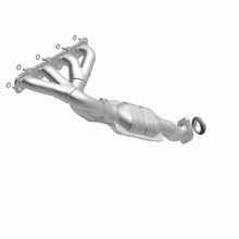 Load image into Gallery viewer, MagnaFlow Exhaust Products 452784 California CARB Manifold Catalytic Converter for Select Cadillac XLR