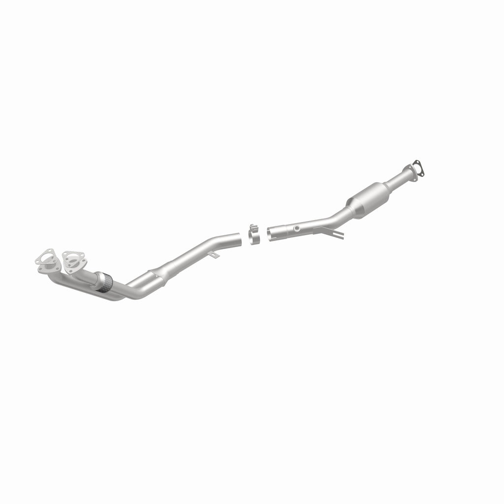 MagnaFlow Exhaust Products 23553 Standard Grade Direct-Fit Catalytic Converter for Select BMW 325, BMW 325e