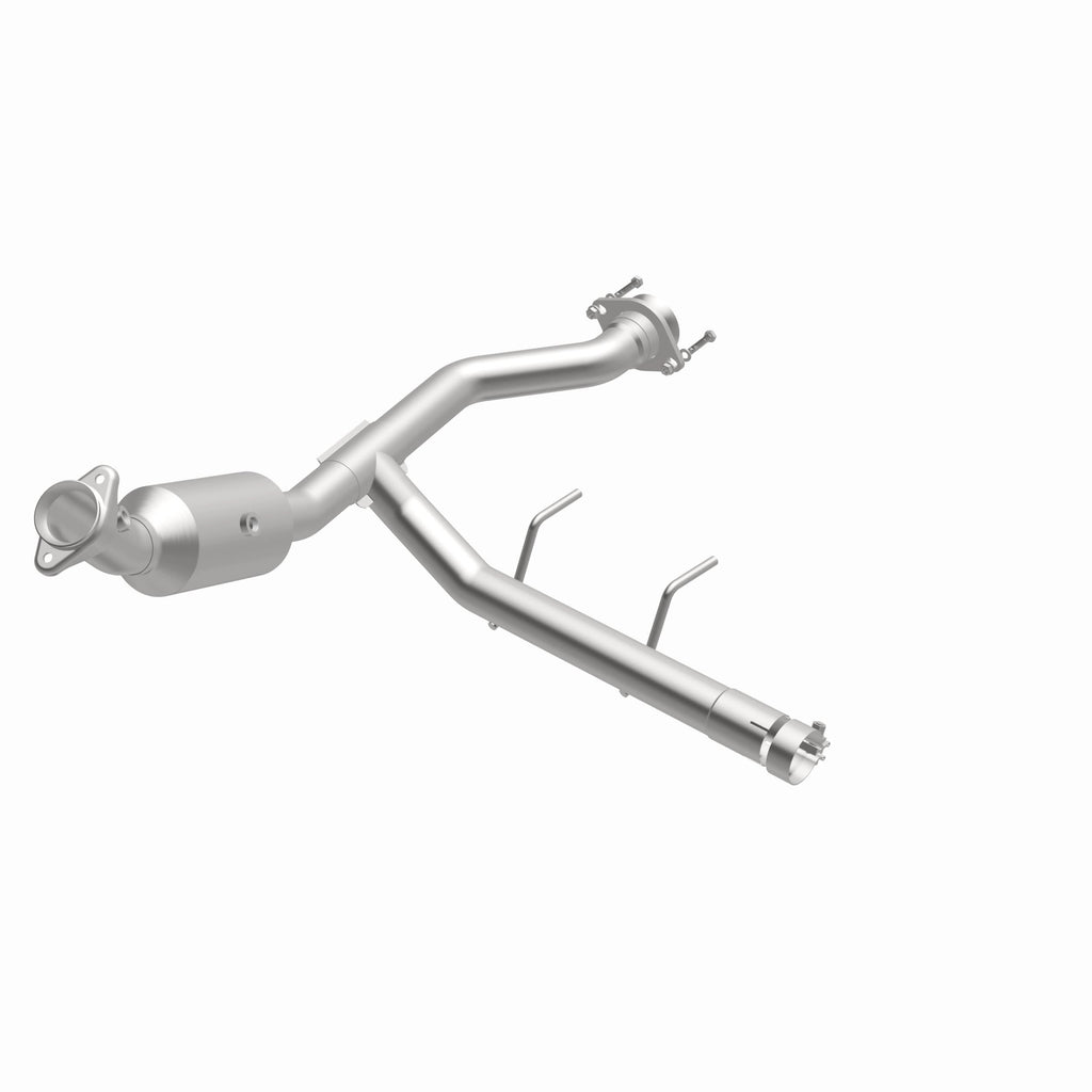 MagnaFlow Exhaust Products 23-045 OEM Grade Direct-Fit Catalytic Converter for Select Ford F-150