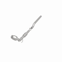 Load image into Gallery viewer, MagnaFlow Exhaust Products 52392 OEM Grade Direct-Fit Catalytic Converter for Select Volkswagen Beetle, Volkswagen Jetta, Volkswagen Passat