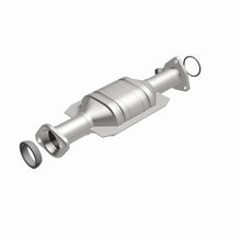 Load image into Gallery viewer, MagnaFlow Exhaust Products 27401 HM Grade Direct-Fit Catalytic Converter for Select Honda Odyssey