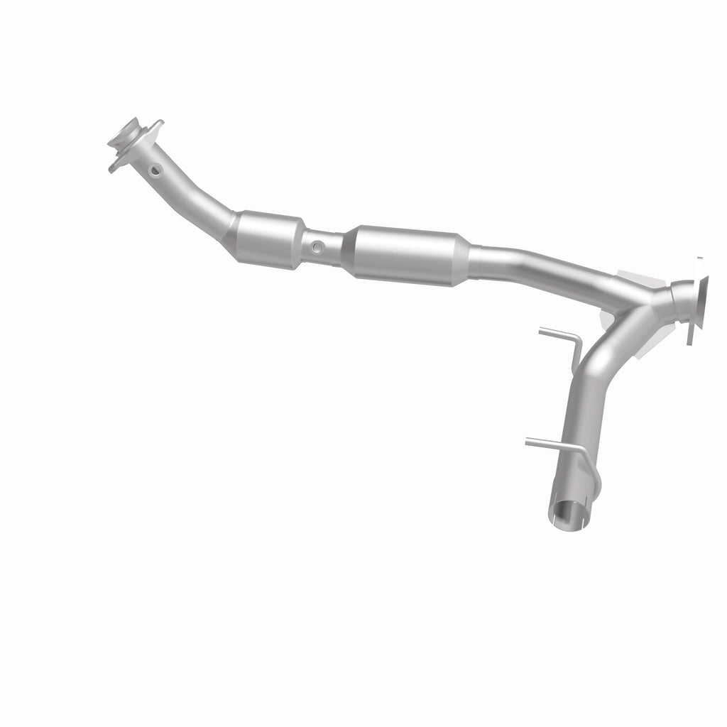 MagnaFlow Exhaust Products 4583029 California CARB Direct-Fit Catalytic Converter for Select Lincoln Navigator