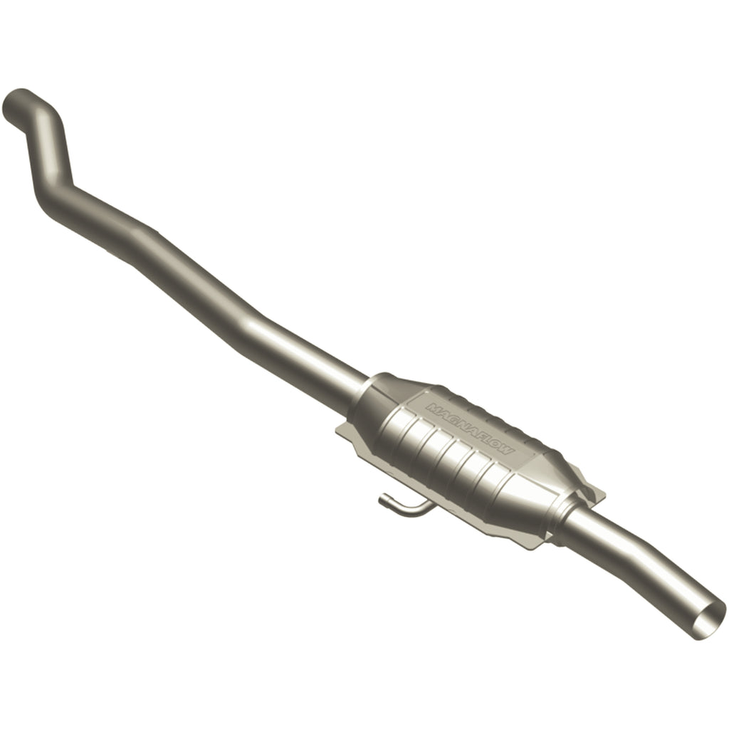 MagnaFlow Exhaust Products 93246 Standard Grade Direct-Fit Catalytic Converter for Select Dodge Dakota