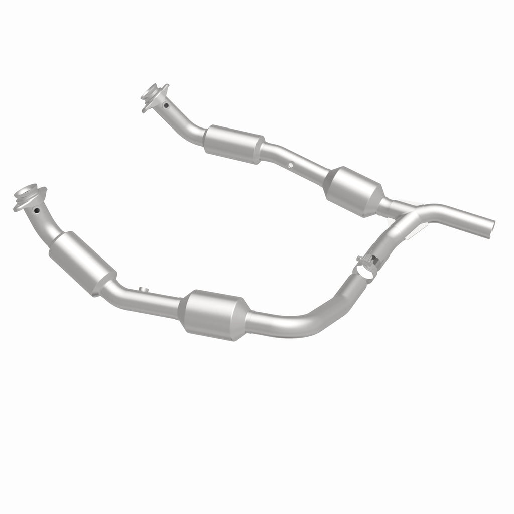 MagnaFlow Exhaust Products 5481640 California CARB Direct-Fit Catalytic Converter for Select Ford E-150, Ford E-250