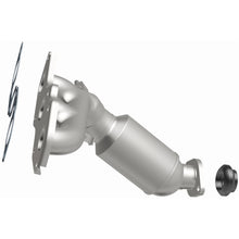 Load image into Gallery viewer, MagnaFlow Exhaust Products 52556 OEM Grade Manifold Catalytic Converter for Select Toyota Sienna