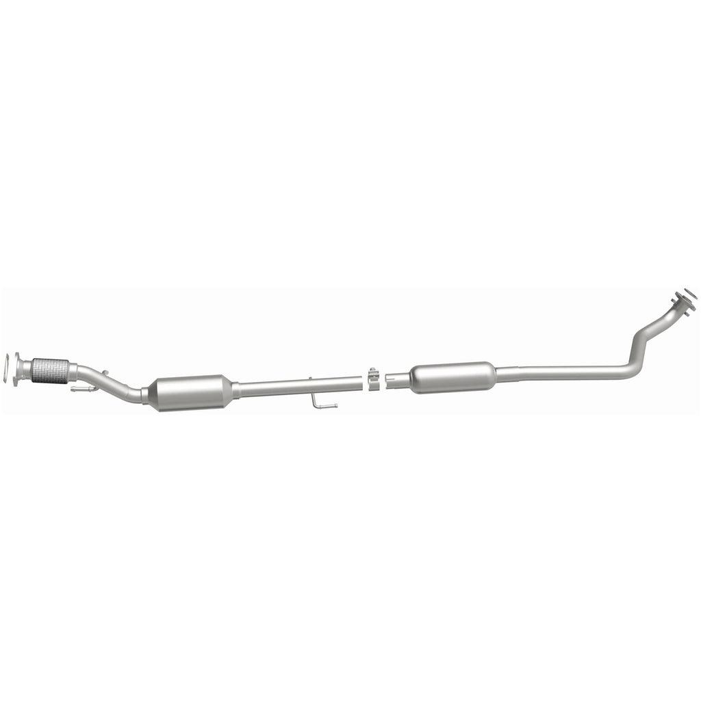 MagnaFlow Exhaust Products 280376 OEM Grade Direct-Fit Catalytic Converter for Select Nissan Kicks, Nissan Versa