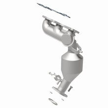 Load image into Gallery viewer, MagnaFlow Exhaust Products 52018 OEM Grade Manifold Catalytic Converter for Select Lexus RX450h, Toyota Highlander
