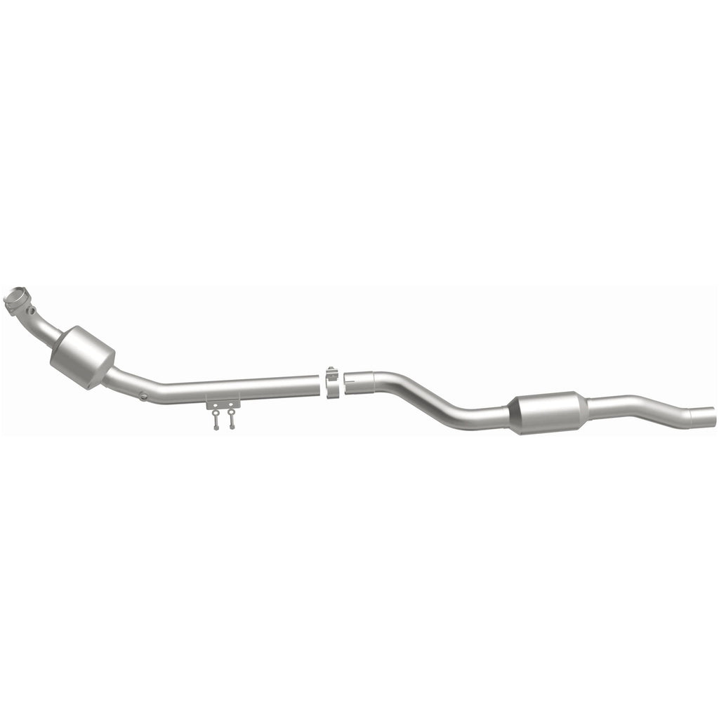 MagnaFlow Exhaust Products 551642 California CARB Direct-Fit Catalytic Converter for Select Mercedes-Benz CLS500, Mercedes-Benz E500