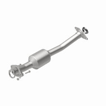 Load image into Gallery viewer, MagnaFlow Exhaust Products 52689 OEM Grade Direct-Fit Catalytic Converter for Select Chevrolet City Express, Nissan NV200