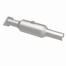 Load image into Gallery viewer, MagnaFlow Exhaust Products 5561288 California CARB Direct-Fit Catalytic Converter for Select Ford Fusion, Mercury Milan