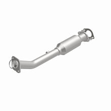 Load image into Gallery viewer, MagnaFlow Exhaust Products 4593218 California CARB Direct-Fit Catalytic Converter for Select INFINITI QX56, Nissan Pathfinder Armada, Nissan TITAN