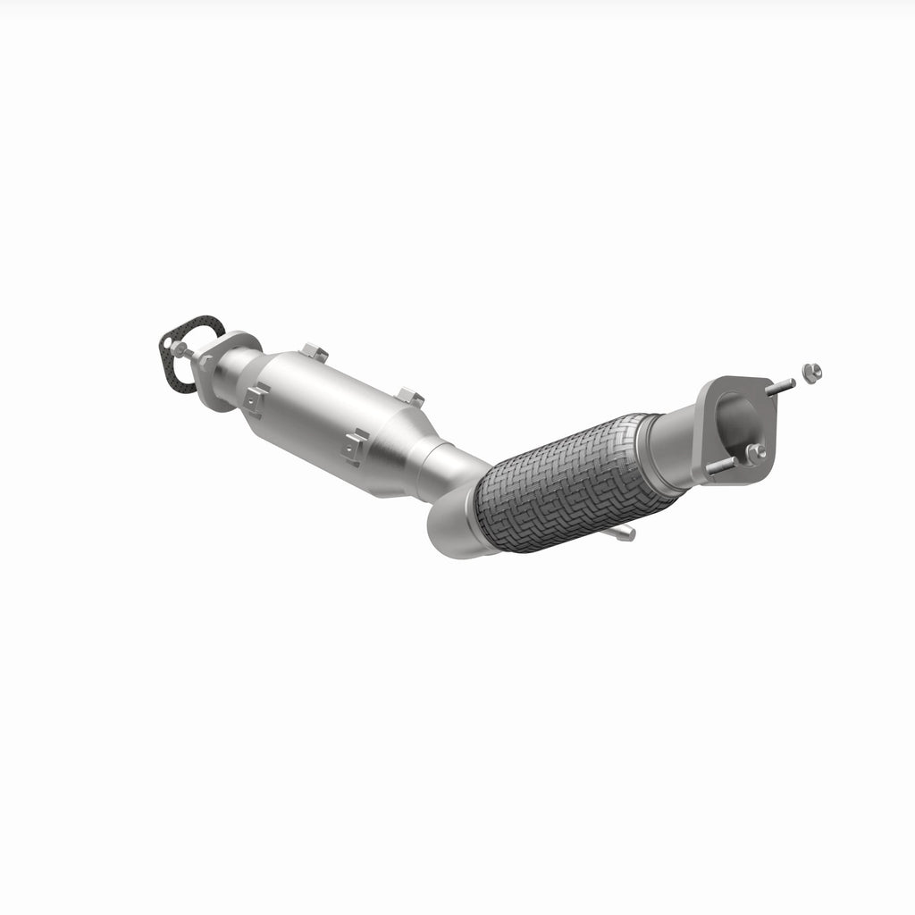 MagnaFlow Exhaust Products 280396 OEM Grade Direct-Fit Catalytic Converter for Select Nissan Rogue Sport
