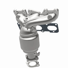 Load image into Gallery viewer, MagnaFlow Exhaust Products 22-090 OEM Grade Manifold Catalytic Converter for Select Hyundai Palisade, Hyundai Santa Fe, Hyundai Santa Fe XL, Kia Sorento, Kia Telluride