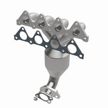 Load image into Gallery viewer, MagnaFlow Exhaust Products 5531321 California CARB Manifold Catalytic Converter for Select Hyundai Accent, Kia Rio, Kia Rio5