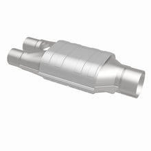 Load image into Gallery viewer, MagnaFlow Exhaust Products 99047HM HM Grade Universal Catalytic Converter for Select Chevrolet Express 1500, Chevrolet Express 2500, GMC Savana 1500, GMC Savana