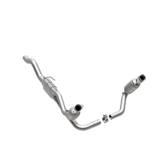 Load image into Gallery viewer, MagnaFlow Exhaust Products 447248 California CARB Direct-Fit Catalytic Converter for Select Dodge Dakota