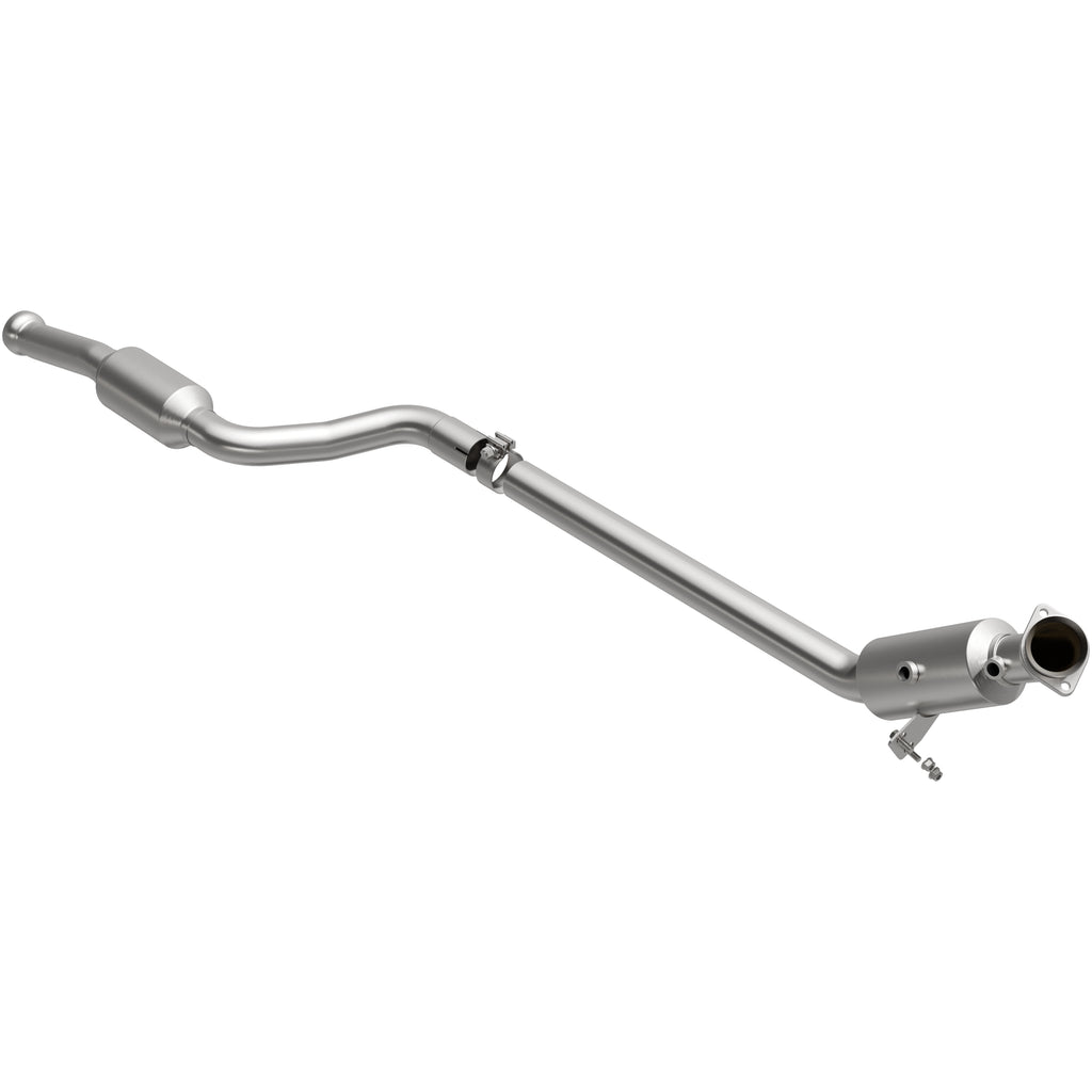MagnaFlow Exhaust Products 21-563 OEM Grade Direct-Fit Catalytic Converter for Select Mercedes-Benz CLS550