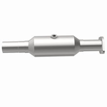 Load image into Gallery viewer, MagnaFlow Exhaust Products 5561288 California CARB Direct-Fit Catalytic Converter for Select Ford Fusion, Mercury Milan