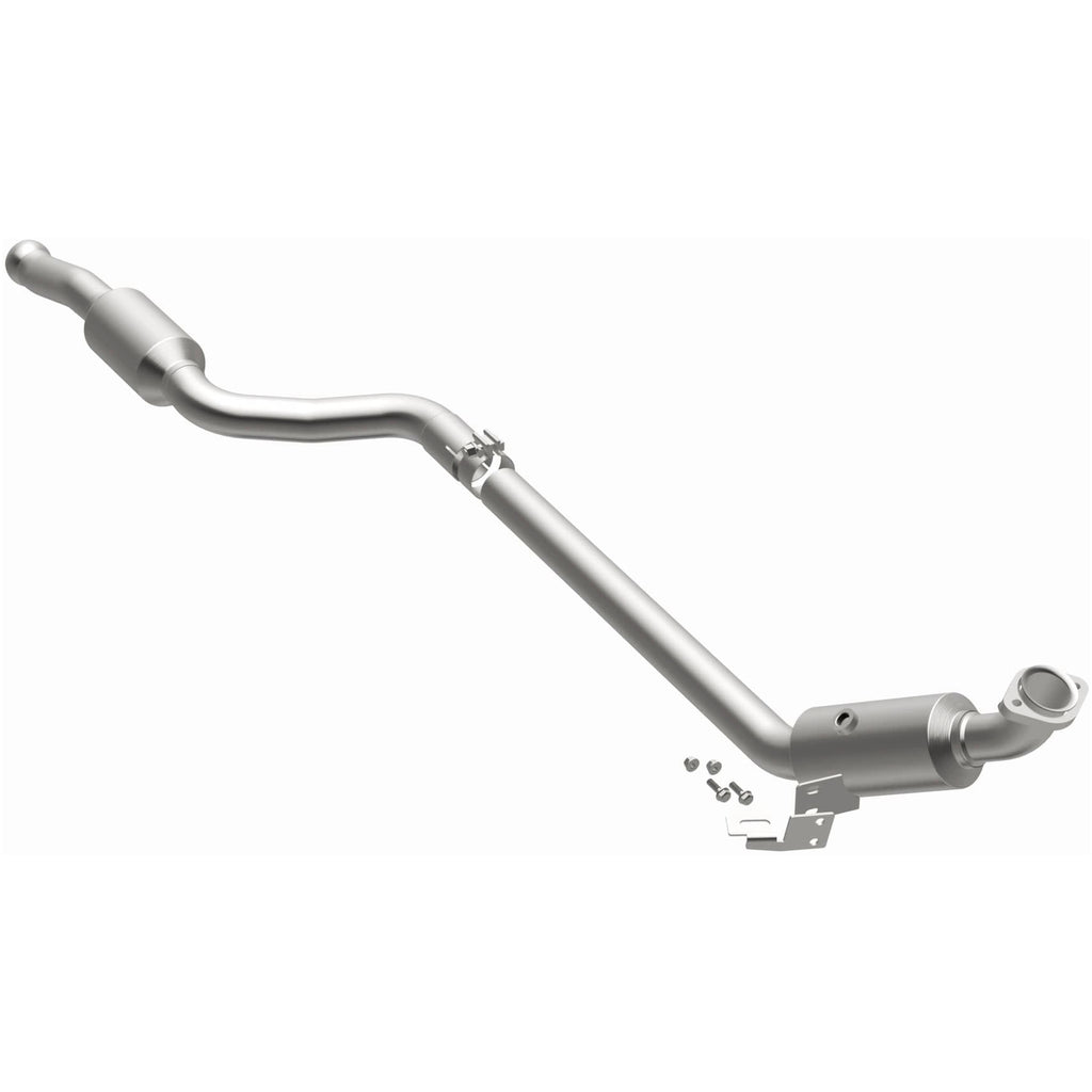 MagnaFlow Exhaust Products 21-447 OEM Grade Direct-Fit Catalytic Converter for Select Mercedes-Benz C300, Mercedes-Benz E350, Mercedes-Benz E400, Mercedes-Benz GLK350