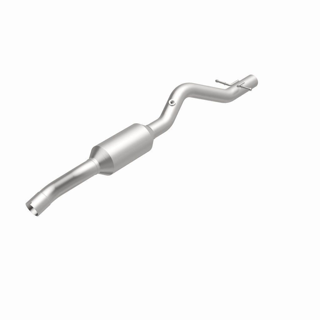 MagnaFlow Exhaust Products 4451637 California CARB Direct-Fit Catalytic Converter for Select Dodge Durango