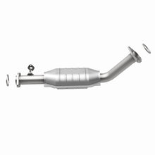 Load image into Gallery viewer, MagnaFlow Exhaust Products 447172 California CARB Direct-Fit Catalytic Converter for Select Toyota Tundra