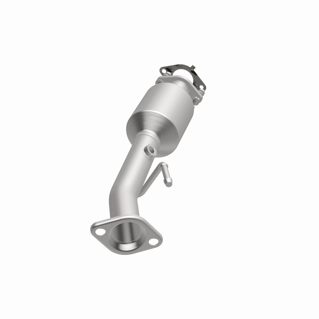 MagnaFlow Exhaust Products 52690 OEM Grade Direct-Fit Catalytic Converter for Select Chevrolet City Express, Nissan NV200