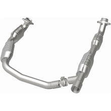 Load image into Gallery viewer, MagnaFlow Exhaust Products 49439 OEM Grade Direct-Fit Catalytic Converter for Select Ford E-150, Ford E-150 Club Wagon, Ford E-250, Ford E-350 Club Wagon, Ford E-350 Super Duty, Ford E-450 Super Duty