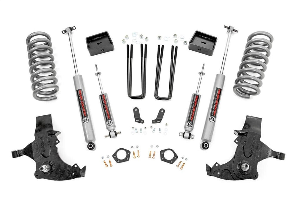 Rough Country 27130 Suspension Lift Kit w/Shocks for Select Chevrolet C1500, GMC C1500
