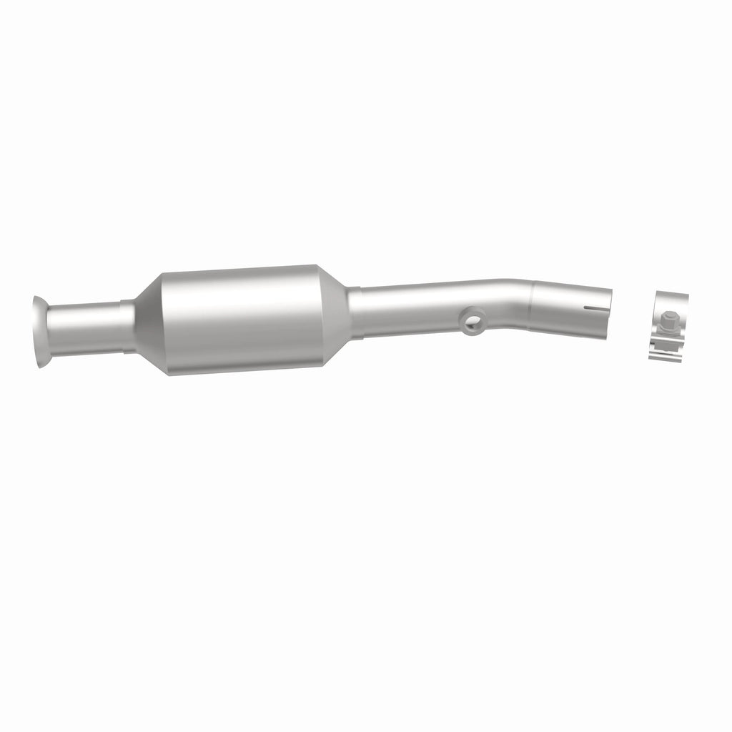 MagnaFlow Exhaust Products 21-288 OEM Grade Semi-Direct Fit Catalytic Converter for Select Chevrolet Prizm, Toyota Corolla