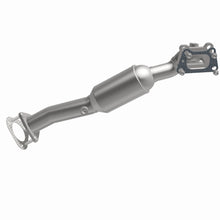 Load image into Gallery viewer, MagnaFlow Exhaust Products 280676 OEM Grade Direct-Fit Catalytic Converter for Select Chevrolet Colorado, GMC Canyon